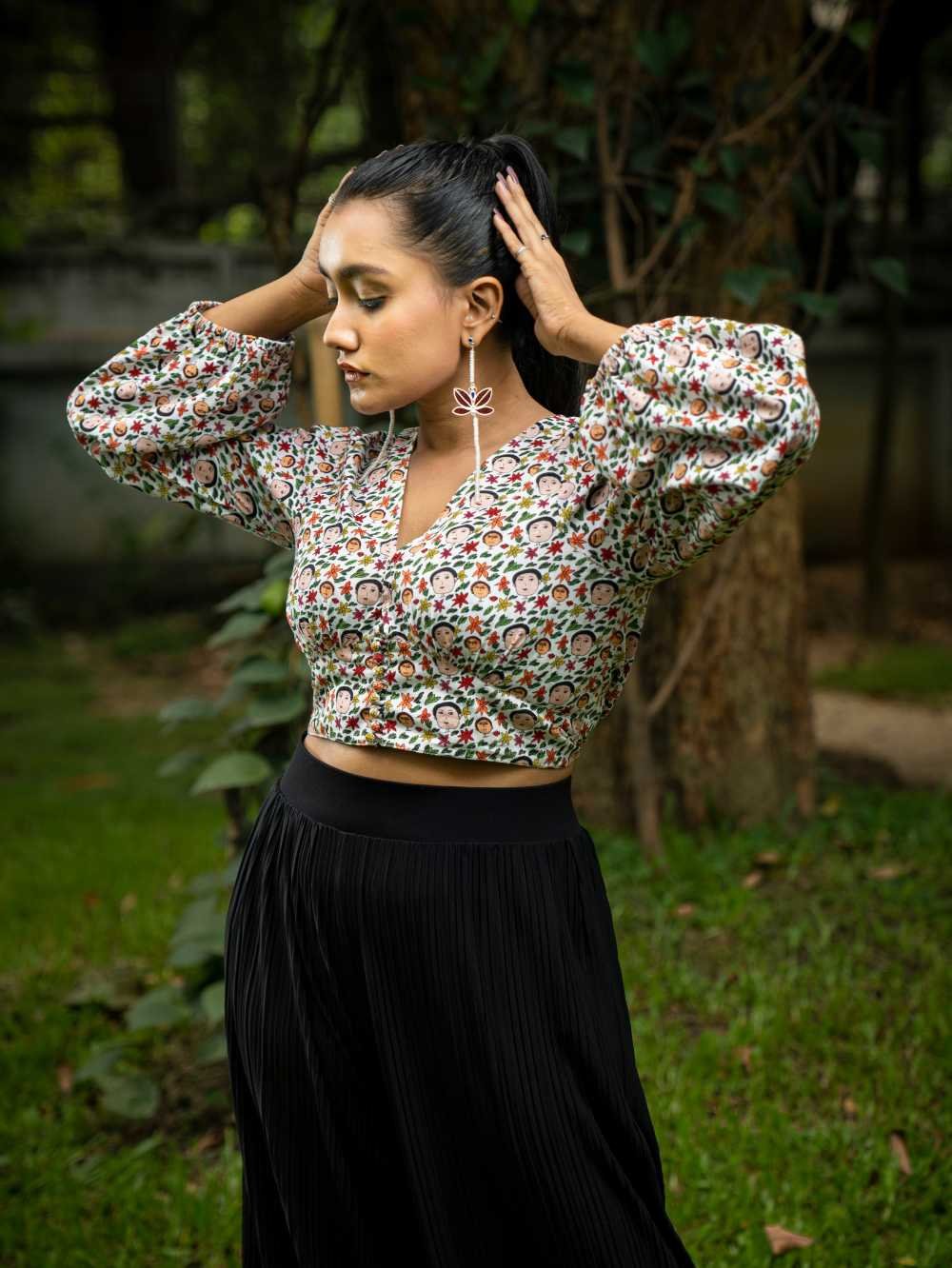 In the garden crop top - Image 2