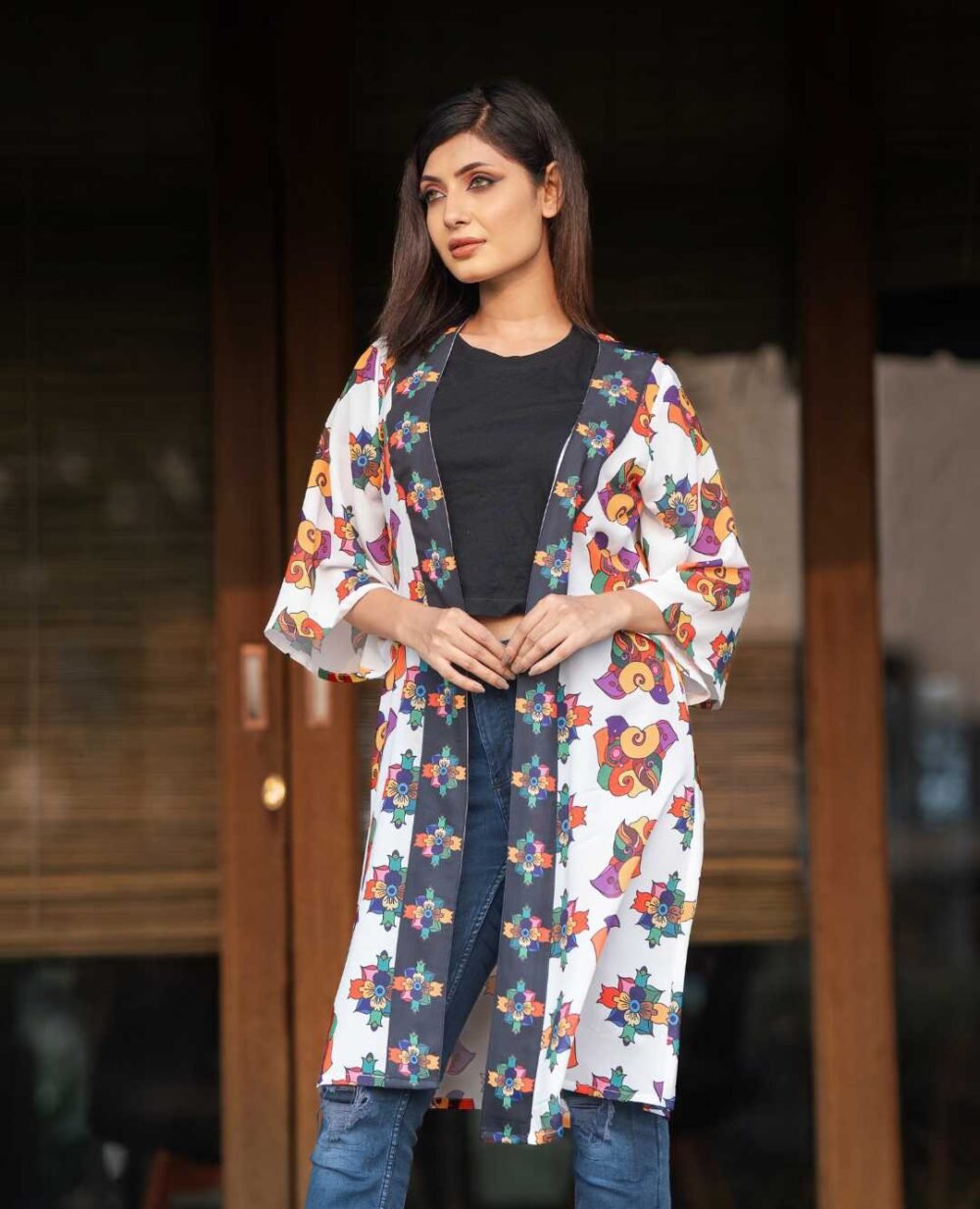 Hard Shell Shamuk Shamuk Shrug – Diamond Georgette Sublimation Print Shrug
