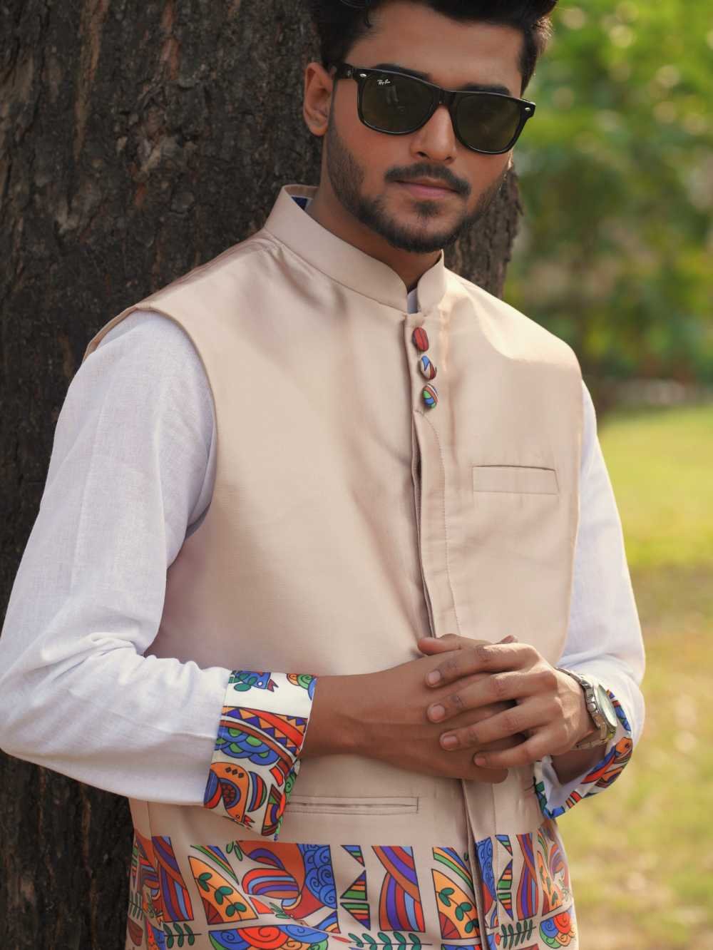 Birds of a Feather Koti