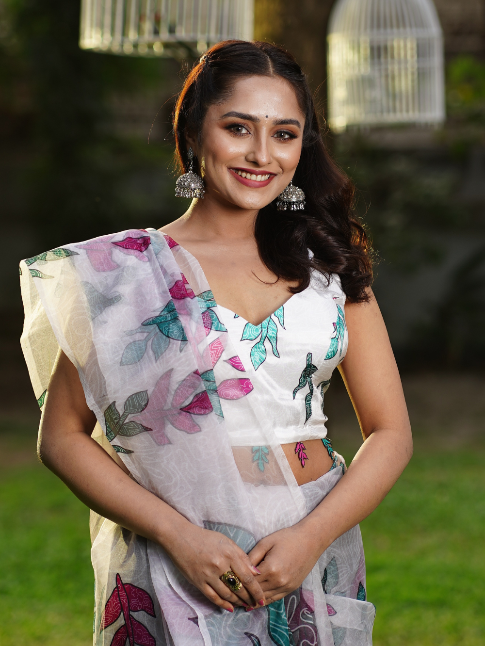 Rongin Jhora Pata Saree - Image 3