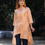 Shukhpakhi Kurti